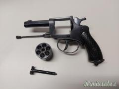 Revolver marca Tanfoglio Umberto cal. 8 lebel