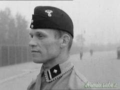 Fregio tedesco in stoffa d’epoca nazista per “NSKK-Sturmfhrer” (berretti “a bustina) delle NSKK Fregio tedesco in stoffa d’epoca nazista per “NSKK-Sturmfhrer” (berretti “a bustina) delle NSKK