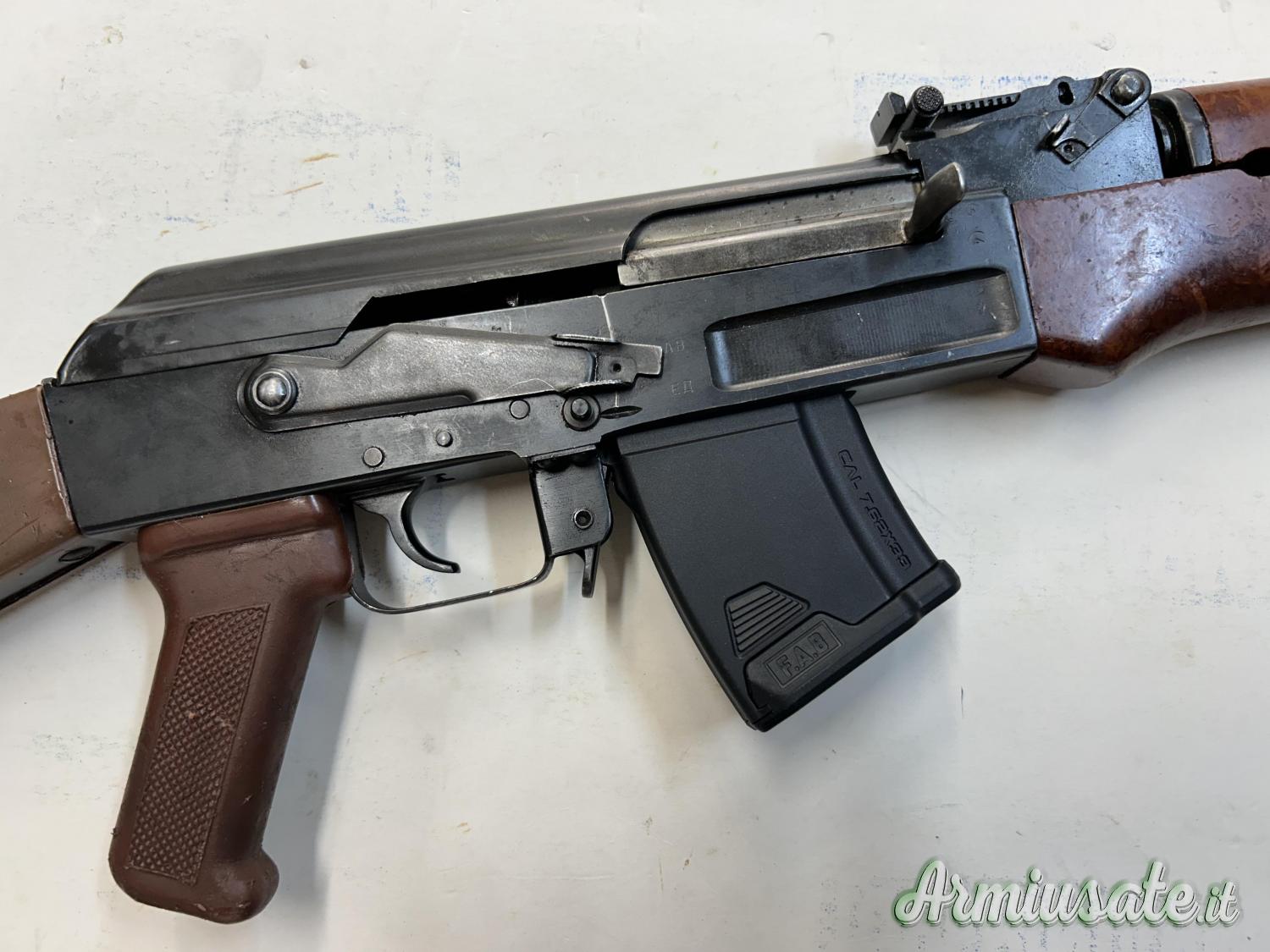 Ars. Militari Bulgari Mod. AK Cal. 7.62x39 Ars. Militari Bulgari Mod. AK Cal. 7.62x39