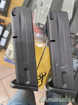 PER PISTOLA MARCA P.BERETTA MOD. 8000COUGAR CAL.40SW E 357SIG DA 10 COLPI (VEDI LA DESCRIZIONE)