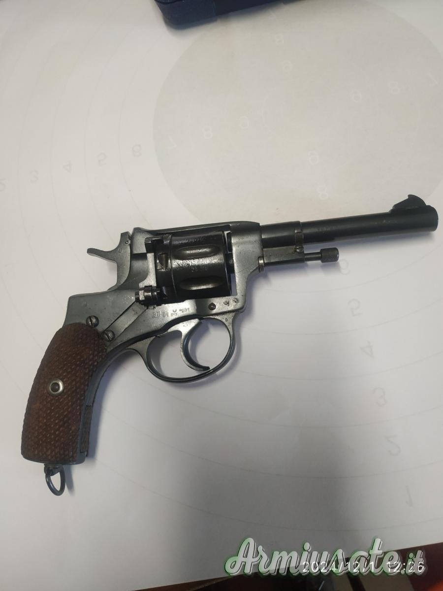 Revolver Nagant mod.1895 Revolver Nagant mod.1895
