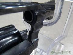 Smith & Wesson