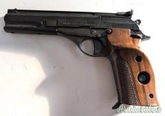 1-1143FA - Beretta 76 .22 LR Long Rifle