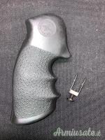 HOGUE Guance Sintetiche in gomma per Smith & Wesson