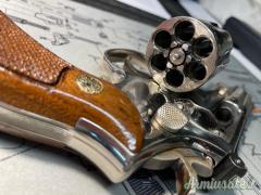 Smith & Wesson 19 cal .357 Magnum
