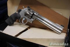 Smith & Wesson