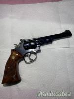 Revolver Smith & Wesson 19-4 del 1980 spinato