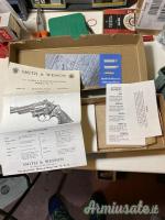 Revolver Smith & Wesson 19-4 del 1980 spinato