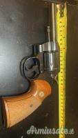 Colt Official Police 4 pollici .22 LR Long Rifle