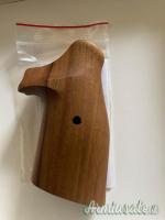 Guancette Nill Smith Wesson