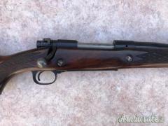 Carabina Winchester modello 70 cal 375 holland condizioni ottime  per info contattaci