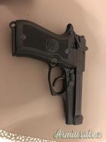 Vendo Beretta calibro 9