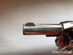 Revolver Harrington & Richardson Arms Company H&R WORCESTER MASS U.S.A. 38sw