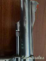 Smith & Wesson