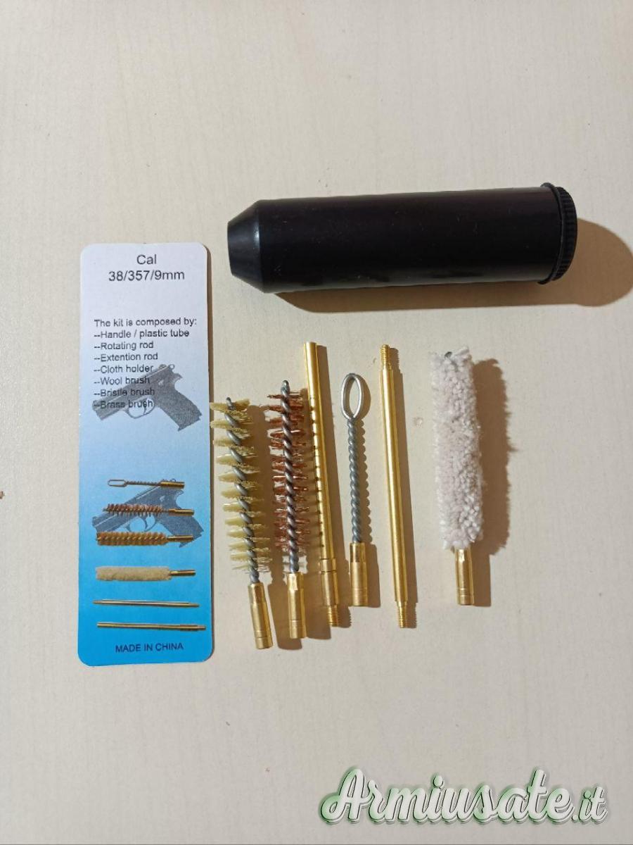 Kit di Pulizia Pistola / arma corta in calibro 38 / 357 / 9mm Kit di Pulizia Pistola / arma corta in calibro 38 / 357 / 9mm