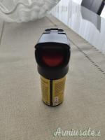 Spray Antiaggressione 20ml con torcia integrata e aggancio specifico da cintura