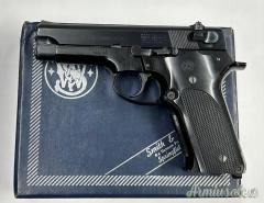 Smith & Wesson