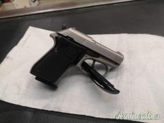 Beretta 3032 TOMCAT inox .32 ACP  |  7.65x17mm Browning SR