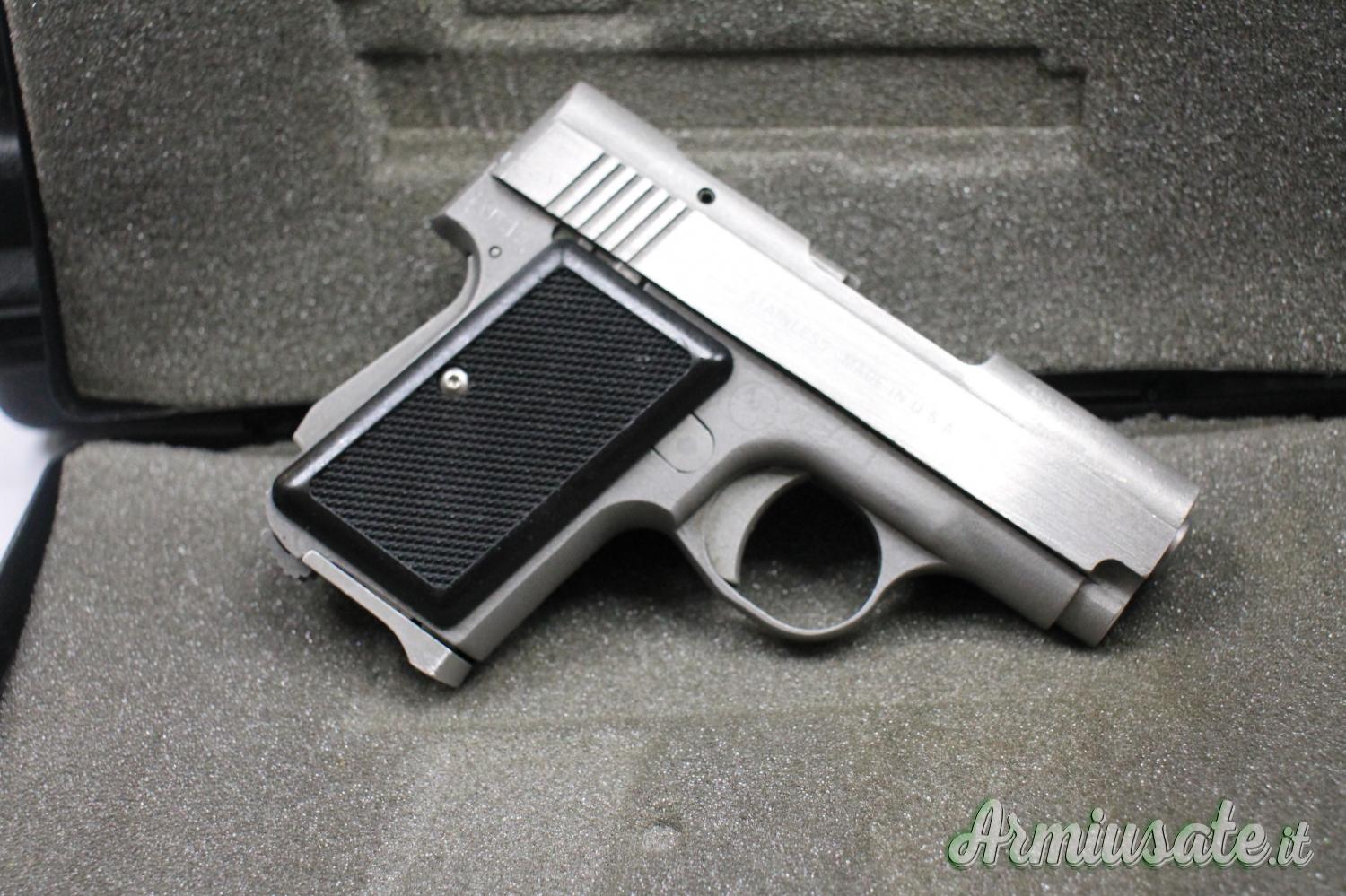 AMT .380 ACP | 9x17mm Browning Short AMT .380 ACP | 9x17mm Browning Short