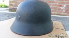 Elmetto tedesco Wehermact con decal WW2