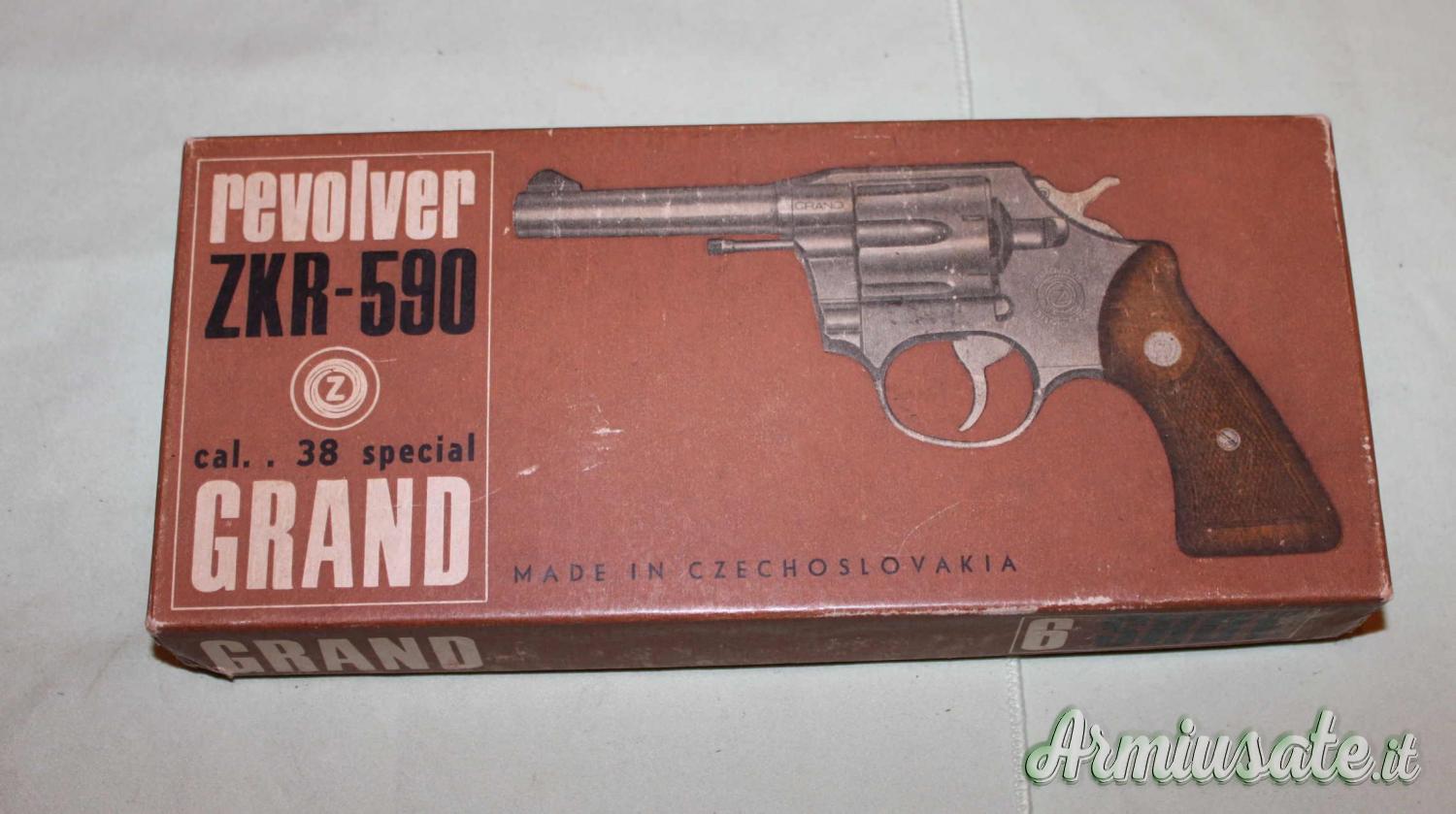 Scatola Revolver CZ ZKR-590 Scatola Revolver CZ ZKR-590