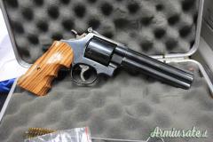 Smith & Wesson
