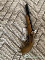 Pistola avancarica a due canne parallele