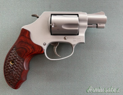 S&W 637 CAL.38 SPECIAL  PERFORMANCE CETER