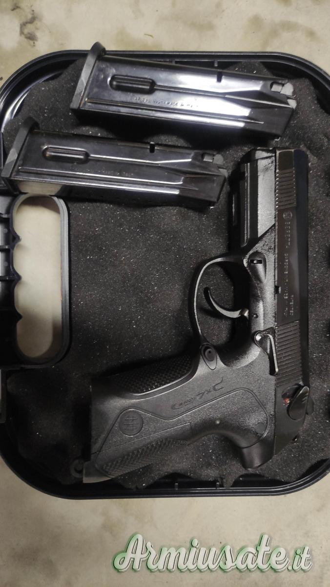 Vendo e/o permuto Beretta PX4 Storm 9x21mm IMI Vendo e/o permuto Beretta PX4 Storm 9x21mm IMI
