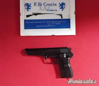 C.Z. " Ceska Zbrojovka " Mod 52 Cal. 7.62x25mm Tokarev