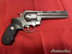 Colt Anaconda 44 Magnum 6