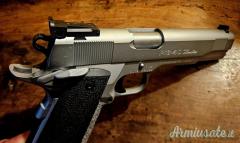 Smith & Wesson