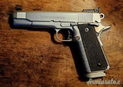 Smith & Wesson
