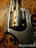 Smith & Wesson