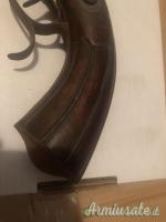 Pistola antica a percussione