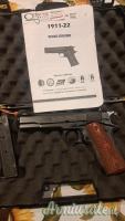 Chiappa Armi 1911-22 .22 LR Long Rifle scambio con fucile automatico