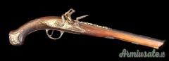 Collezione di repliche di armi antiche da esposizione