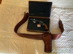 REVOLVER UBERTI RETROCARICA MOD.COTTLEMAN CAL. 45 LC