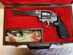 S&W Smith & Wesson 686 Plus Inox Cal. 357 Mag 6 .357 AutoMag
