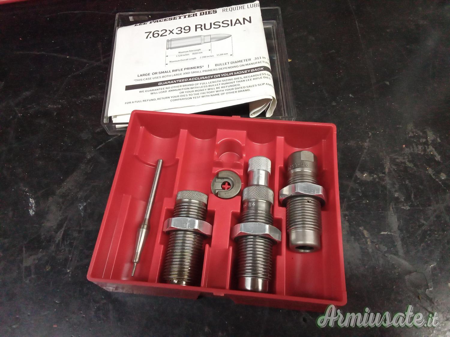 Dies ricarica per fucile LEE Cal. 7,62 x 39 Russian Dies ricarica per fucile LEE Cal. 7,62 x 39 Russian