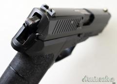 SIG-Sauer SP2022 9x21mm IMI