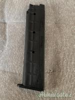 Caricatore per pistola cal. 22  marca Chiappa.