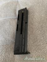 Caricatore per pistola cal. 22  marca Chiappa.