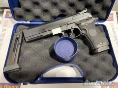 Beretta 87 Target  .22 LR Long Rifle