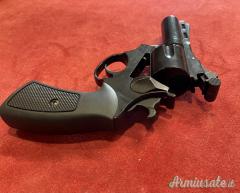 Pistola Marca Kimar Mod. GC27 Lux Cal. 12x50 SAPL Pistola Marca Kimar Mod. GC27 Lux Cal. 12x50 SAPL