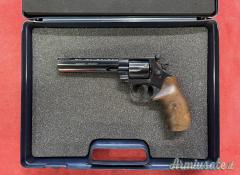 Revolver Marca Weihrauch Mod. HW 357 Target Trophy Cal. 357 Mag.