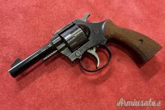 Revolver Marca RTS Mod. Lova Cal. 6 MM