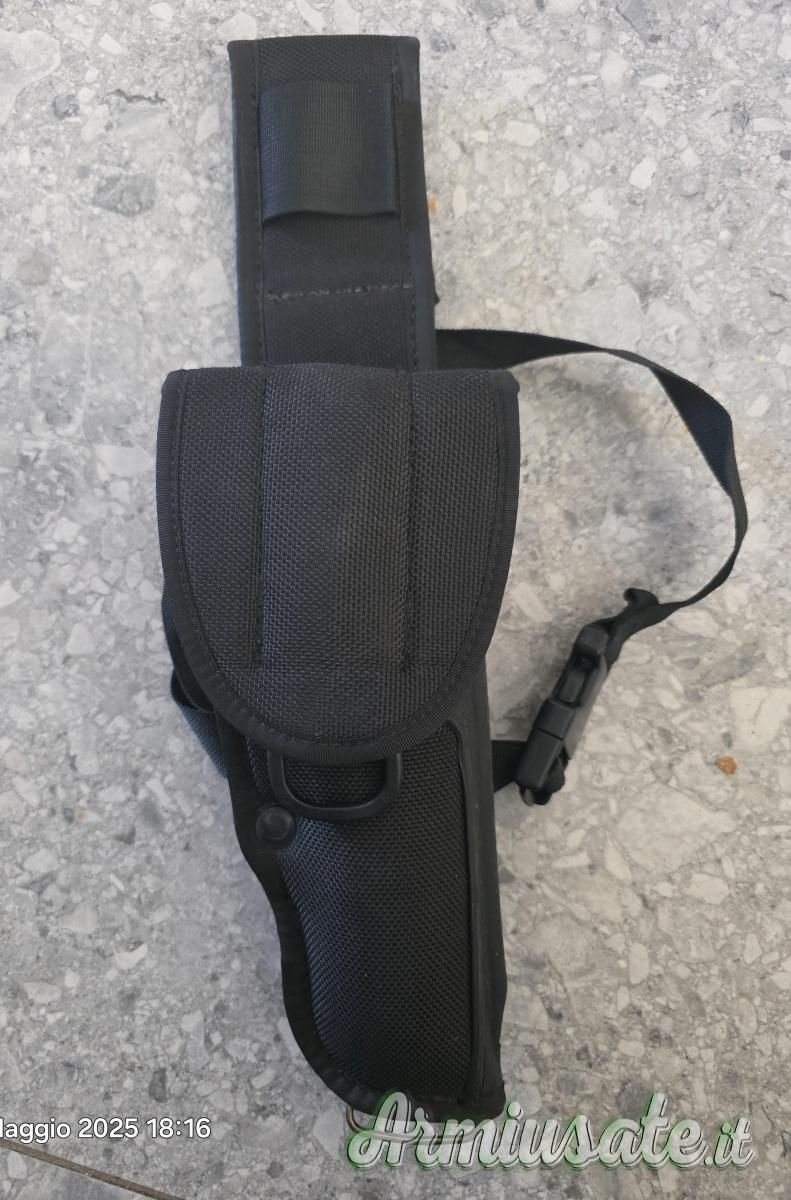 Bianchi per Beretta 92 - 98 cosciale Bianchi per Beretta 92 - 98 cosciale