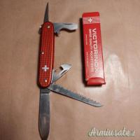 victorinox alox red