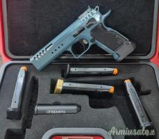 Smith & Wesson